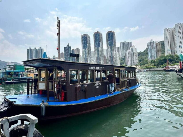 Hong Kong: Aberdeen Boat Tour and Visit Floating Museum - Final Thoughts