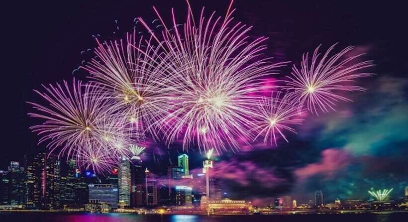 Hong Kong: Victoria Harbor Symphony Unlimited Drink Cruise - Who Will Love This Experience?