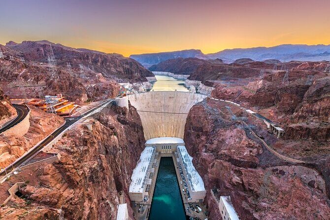 Hoover Dam Tunnels and Power Plant Tour in Spanish - Who Will Appreciate This Tour?