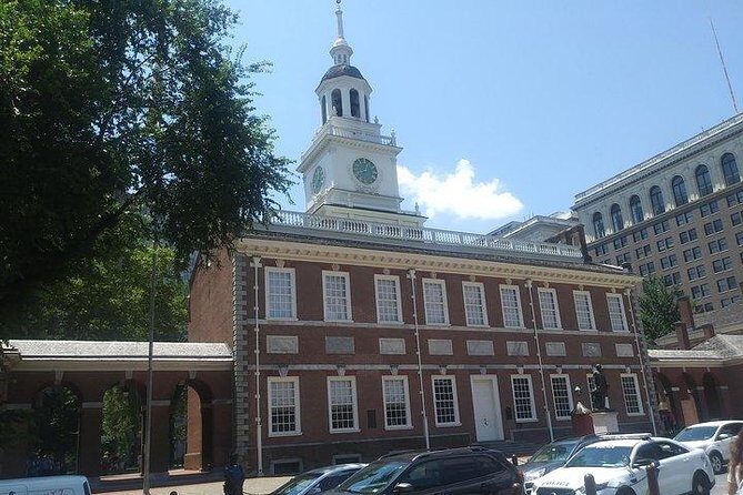 Hop-on Hop-off and Philly By Night Tour Combo - The Sum Up