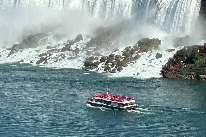 Hornblower Boat and Walking Tour of Niagara Falls - Who Should Consider This Tour?