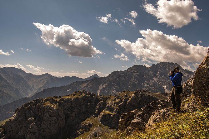 Horse riding in Kyrgyzstan, Truly Nomadic Land - Who Will Love This Tour?
