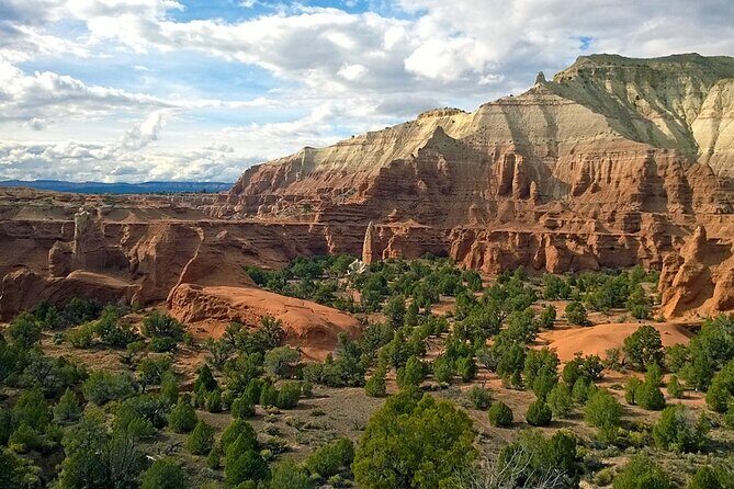 Horseback Riding Experience through Kodachrome with a Guide - Practical Information and Tips