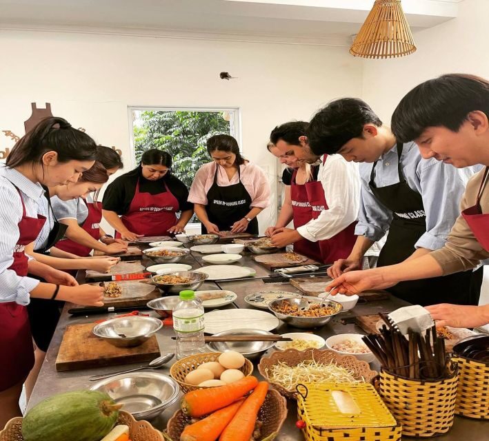 Hue: Traditional Cooking Class w Local Family & Market trip - A Deep Dive into the Hue Cooking Experience