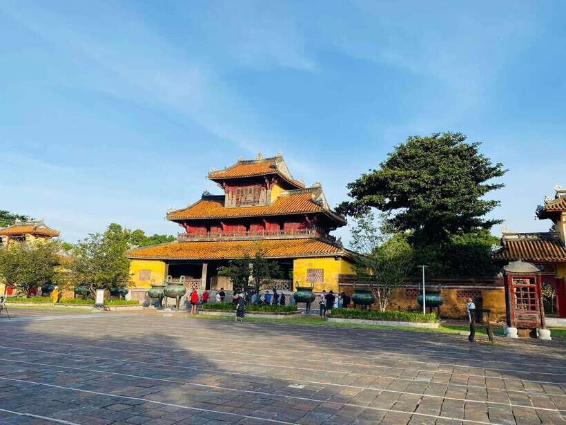 Hue Walking tour to Imperial City and Dong Ba Market - FAQs