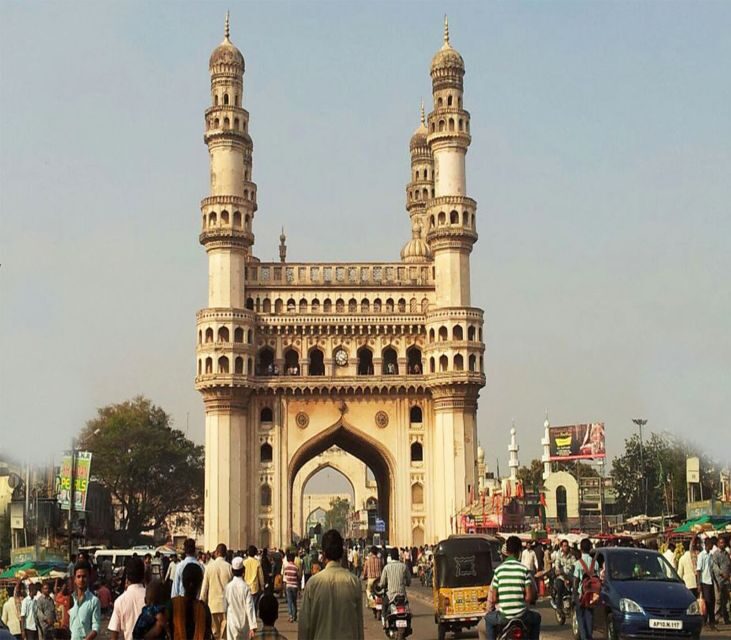 Hyderabad: Private City Tour with Evening Boat Ride - Nearby Attractions: Qutub Shahi Tombs and Mecca Masjid