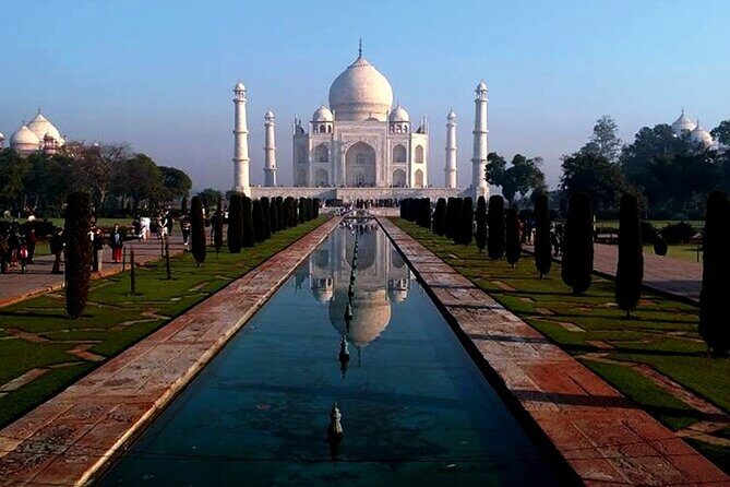 Hyderabad to Agra Taj Mahal Same Day Trip with Flights and lunch - Practical Details and Insights