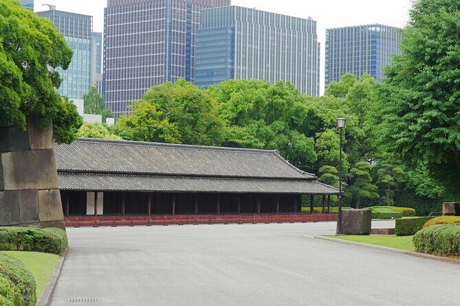 Imperial Palace East Garden and Heritage of Edo Castle Tour - The Sum Up