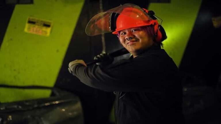 Irvine: Rage Room Experience - Why Choose the Irvine Rage Room?