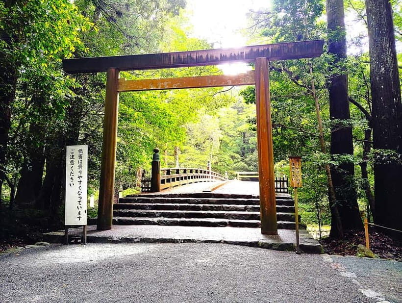 Ise: Express Tour of Japans Most Sacred Shrine - Exploring Ise Jingū: An In-Depth Review