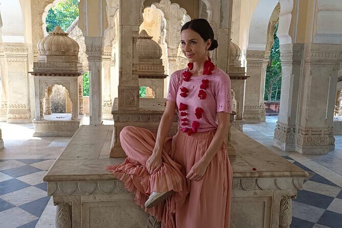 Jaipur City & Flower Market Tour with an English-Speaking Driver - Why This Tour Works Well