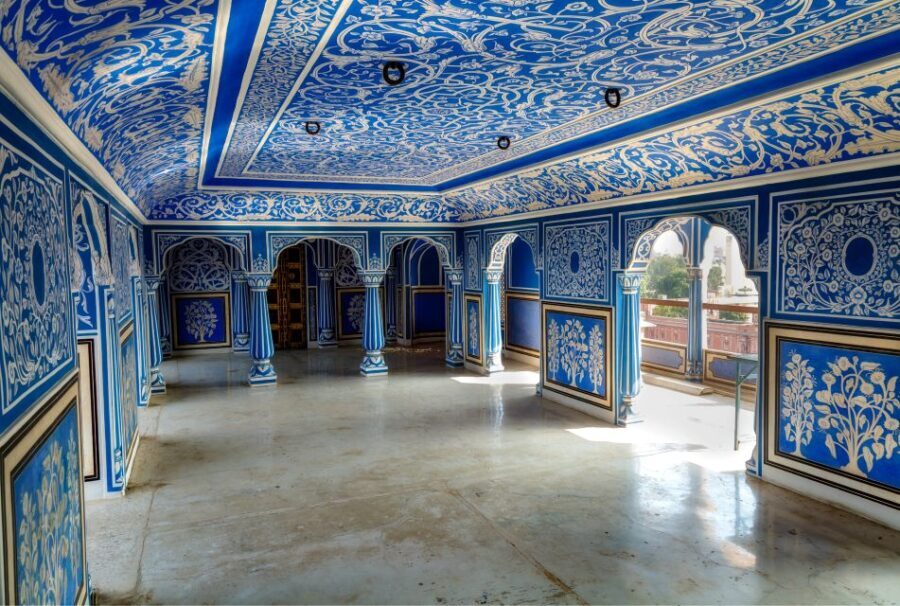 Jaipur City Tour: City Palace, Jantar, Hawa & Jal Mahal - Who Should Consider This Tour?