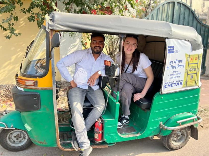 Jaipur: Full Day Tour With Local in Tuk-Tuk or Car - Exploring Jaipur in a Tuk-Tuk: A Practical Guide