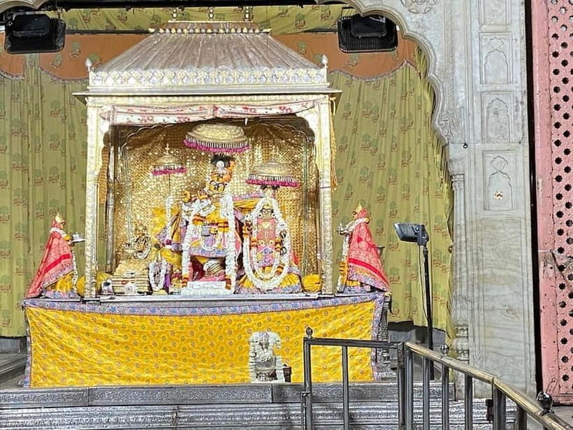 Jaipur: Govind Devji Temple & City Palace Private Tour - Who Will Love This Tour?
