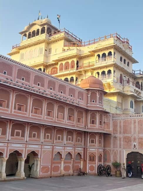 Jaipur: guided tour in French - An In-Depth Look at Jaipur: Guided in French
