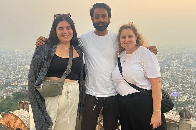 Jaipur Half-Day Tour with Flower Market & Sunset Views - Why Travelers Love This Tour