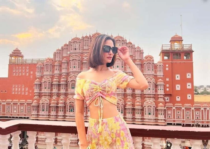 Jaipur: Instagram Photo Experience with a Guide - Transportation and Comfort