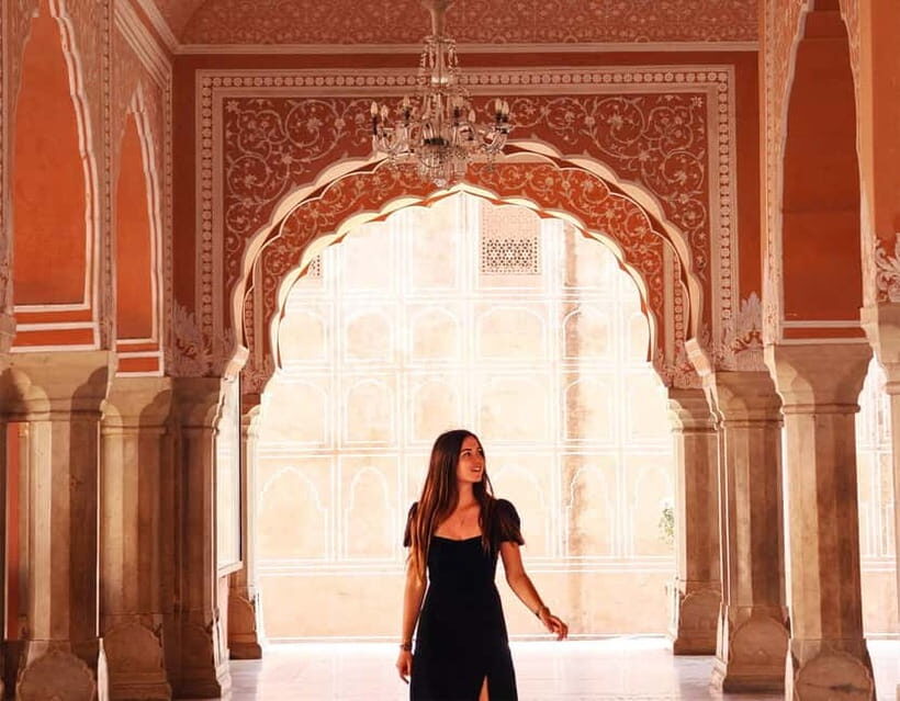 Jaipur: Private Full Day City Sightseeing Tour with Guide - Detailed Breakdown of the Itinerary