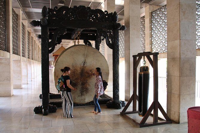 Jakarta Private City Tour with Obama School visit - Who Will Love This Tour?