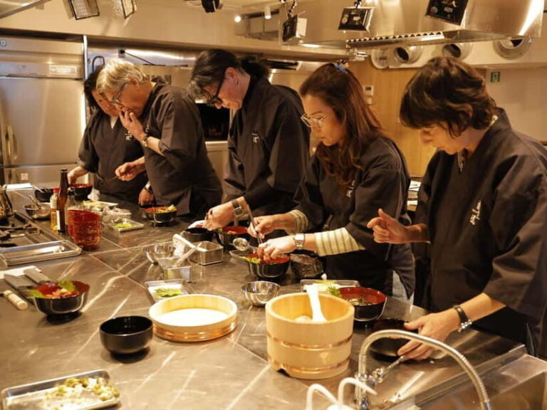 Japanese Knife Skills & Sashimi Bowl Cooking Class in Tokyo - An In-Depth Look at the Experience