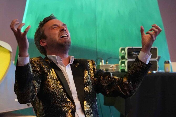 Jasper's Live Theater show - From Jasper with Love - Practical Details & Tips