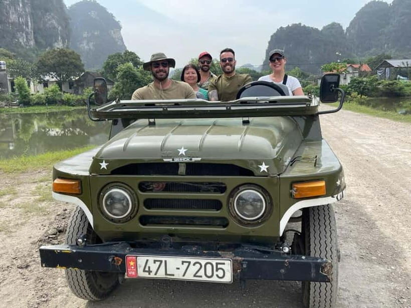 Jeep & Guide Tour: Bai Dinh, Hoa Lu, Trang An Boat, Mua Cave - Who Is This Tour Best For?