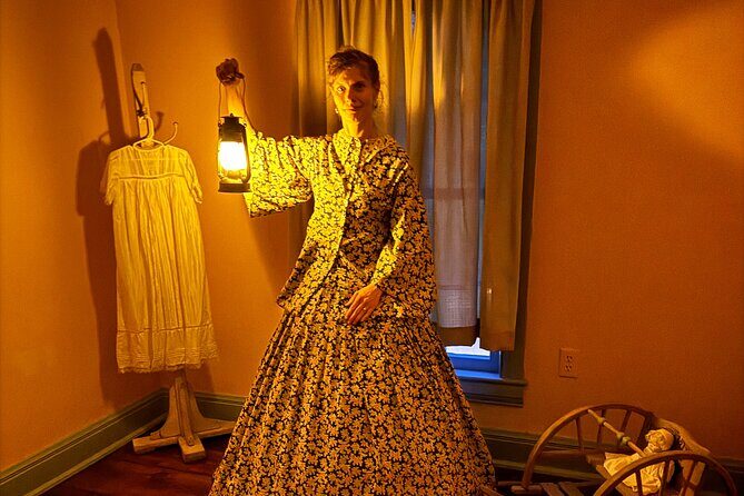 Jennie Wade Birthplace Ghost Hunt with Equipment in Gettysburg - Who Is This Tour Best For?