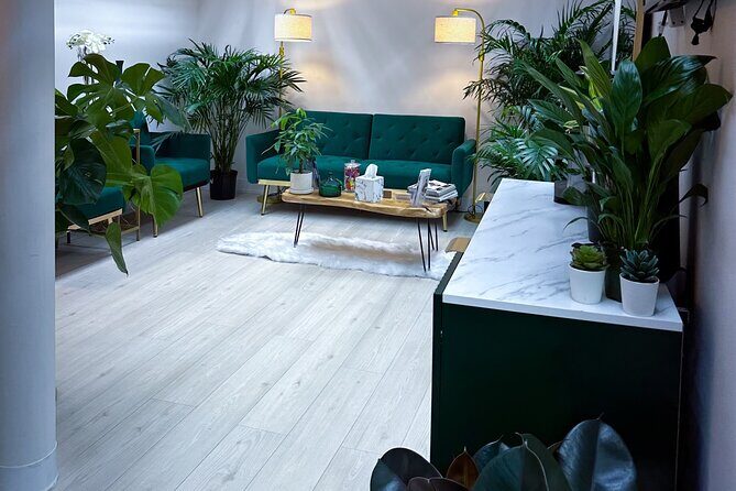 Jet Lag Massage - Why This Experience Matters for Travelers