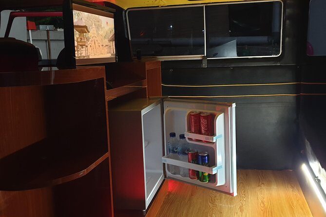 Jimbaran Beach Candle Light Dinner - Authenticity and Value