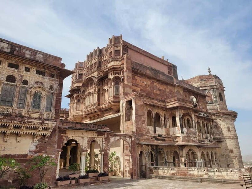 Jodhpur : Guided Blue City & Mehrangarh Fort Private Tour - Value and Practicality