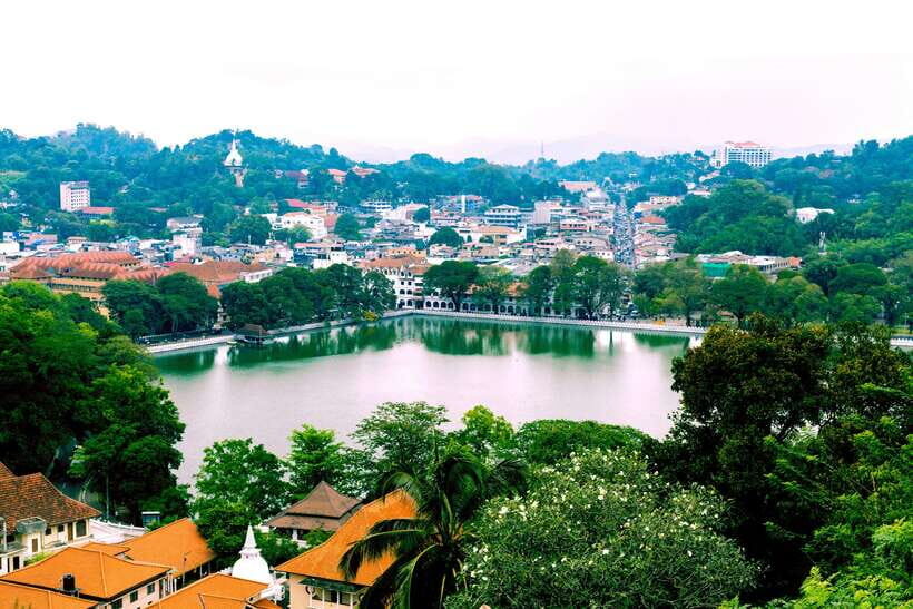 Kandy: All-day Ambuluwawa and Kandy City Tour by Tuk-Tuk - Who Will Love This Tour?