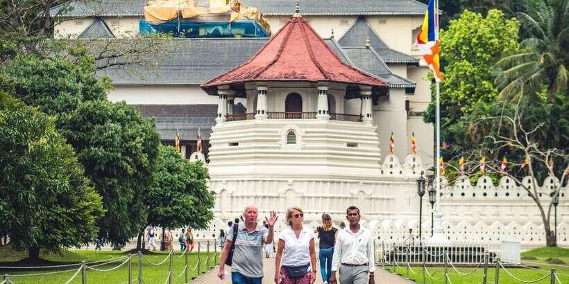 Kandy: Private Guided City Tours by Tuk Tuk Sightseeing Tour - Practical Details and What You Need to Know