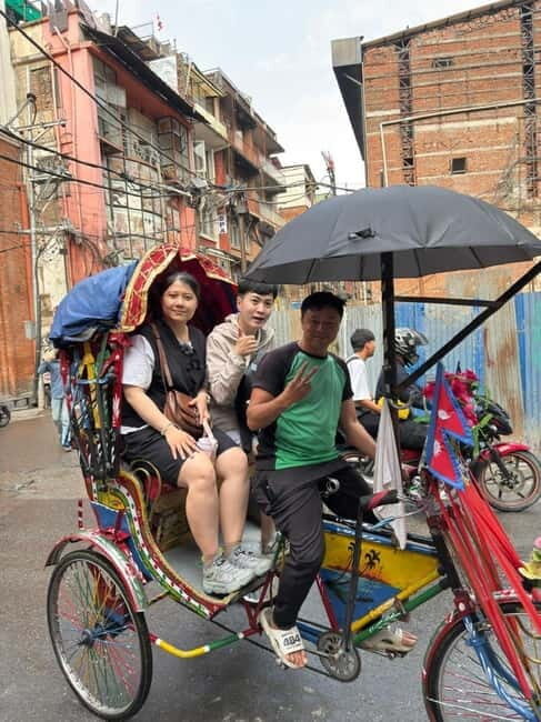 Kathmandu: Food, Drink and Shopping Rickshaw Tour - Shopping and Bargaining Tips