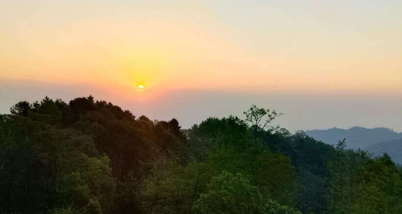 Kathmandu: Nagarkot Sunrise View and Day Hike with Lunch - Final thoughts: Is this tour worth it?