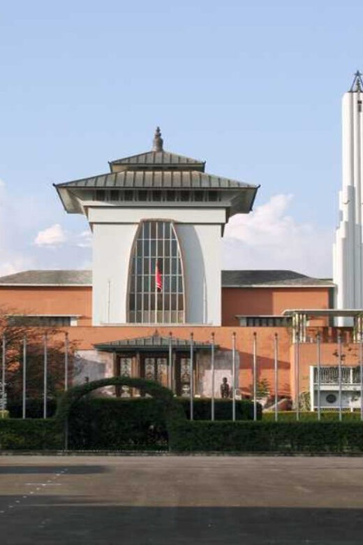 Kathmandu: Palace, Garden, Market & Stupa Near Thamel Tour - FAQ