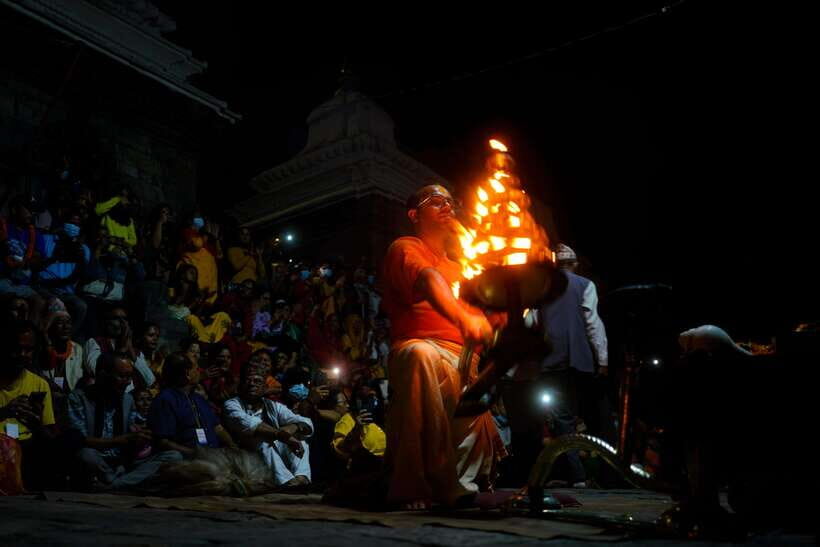Kathmandu: Pashupatinath Temple Evening Aarati Tour - Why This Tour Offers Great Value