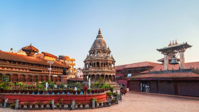 Kathmandu: Private Patan and Bhaktapur Sightseeing Tour - Exploring Patan and Bhaktapur: What You Can Expect