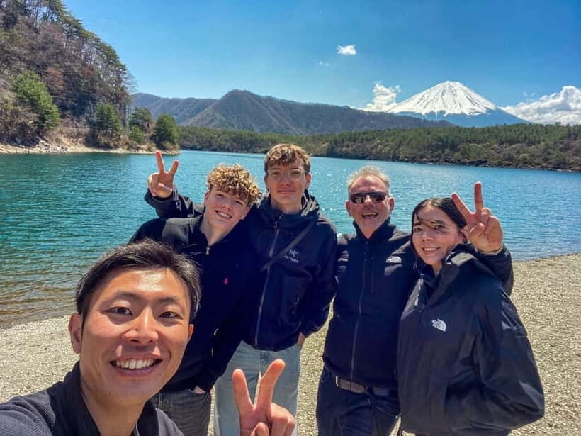 Kawaguchiko: Hidden Mt. Fuji Driving Tour with a Local Guide - A Closer Look at the Experience