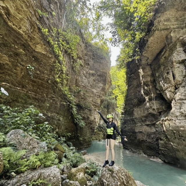 Kawasan Falls Canyoneering Transfers from Cebu with Lunch - An In-Depth Look at the Kawasan Falls Canyoneering Tour