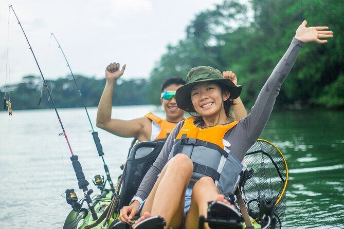 Kayak Fishing Tour in Singapore, Pasir Ris and Pulau Ubin Kelongs - Dive into Pulau Ubin’s last kelongs