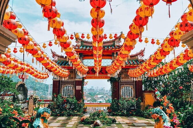 Kek Lok Si Temple and Penang Hill Guided Tour - Why We Think This Tour Works