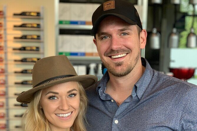 Kelowna Mystery Full Day Guided Wine Tour With 5 Wineries - The Sum Up