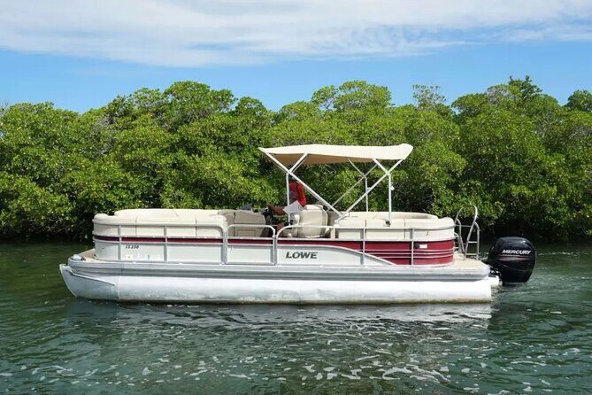 Key West: 22ft Premier Pontoon Rental 115 HorsePower 10 passengers - Key Points