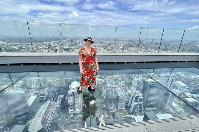 King Power Mahanakhon Skywalk Admission Ticket - The Experience and Its Atmosphere