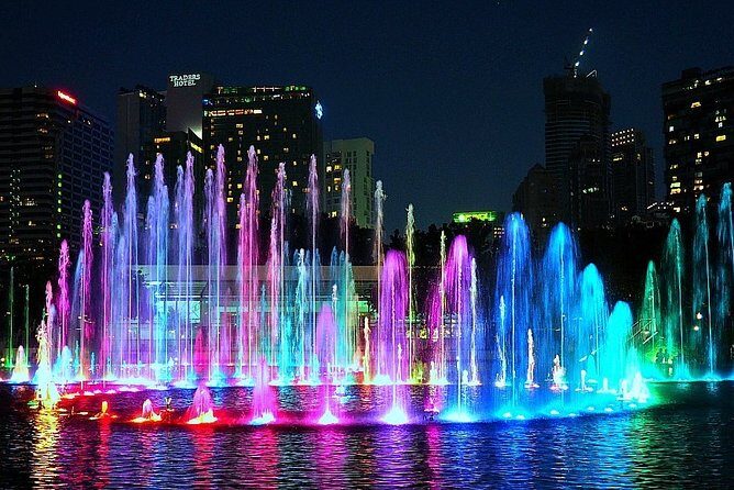 KL Evening Tour with Symphony Fountain Show & KL Tower Ticket SIC - Exploring Kuala Lumpur’s Night Scene: A Deep Dive