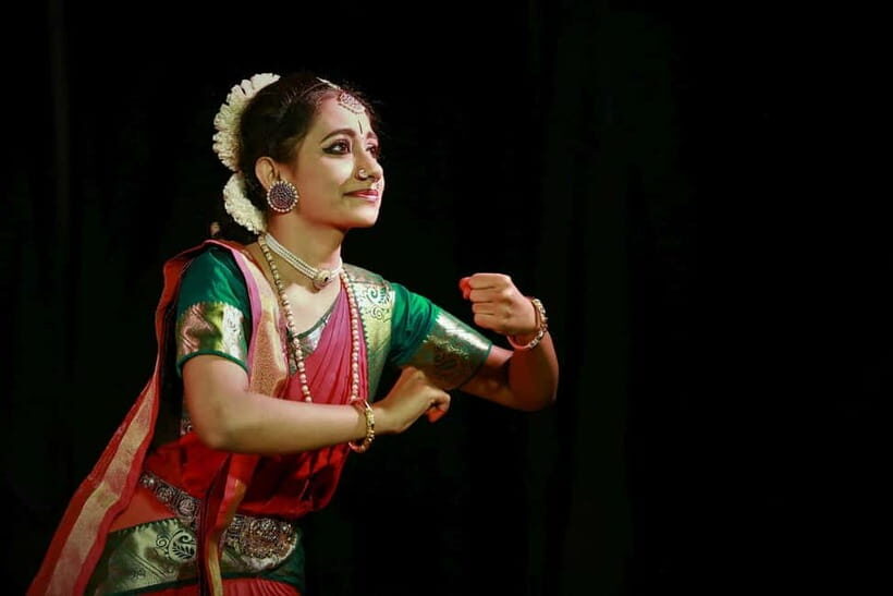 Kochi : Indian Classical Dance - Exploring the Experience in Detail