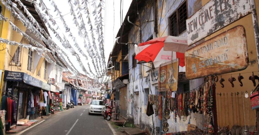 Kochi: Jewish Town Guided Walking Experience