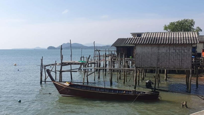 Koh Lanta Cultural Tuk-Tuk Tour: Old Town, Batik & Mangroves - Tour Duration and Flexibility