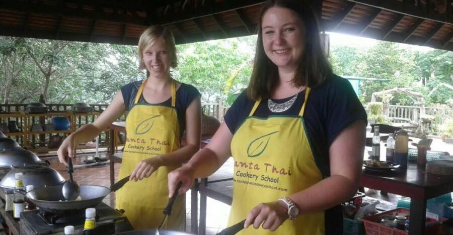 Koh Lanta: Evening Course at Lanta Thai Cookery School - A Detailed Look at the Experience