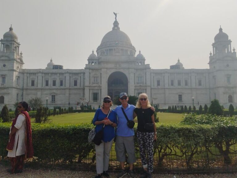 Kolkata: Private Tour of City of Joy with Licensed Guide - FAQ